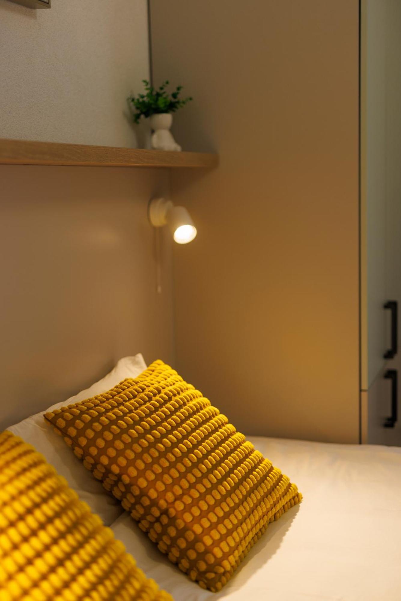 Victoriei Square Apartment ทิมิชัวรา ภายนอก รูปภาพ