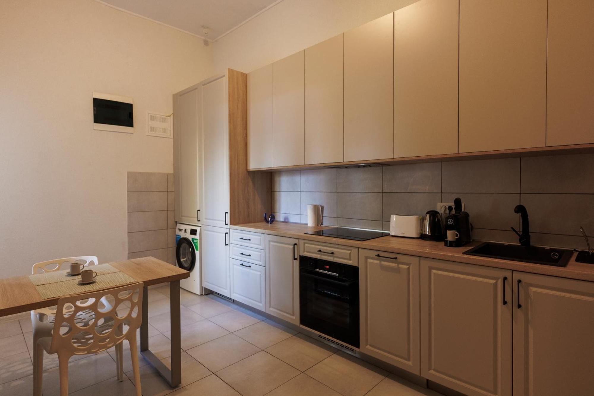 Victoriei Square Apartment ทิมิชัวรา ภายนอก รูปภาพ
