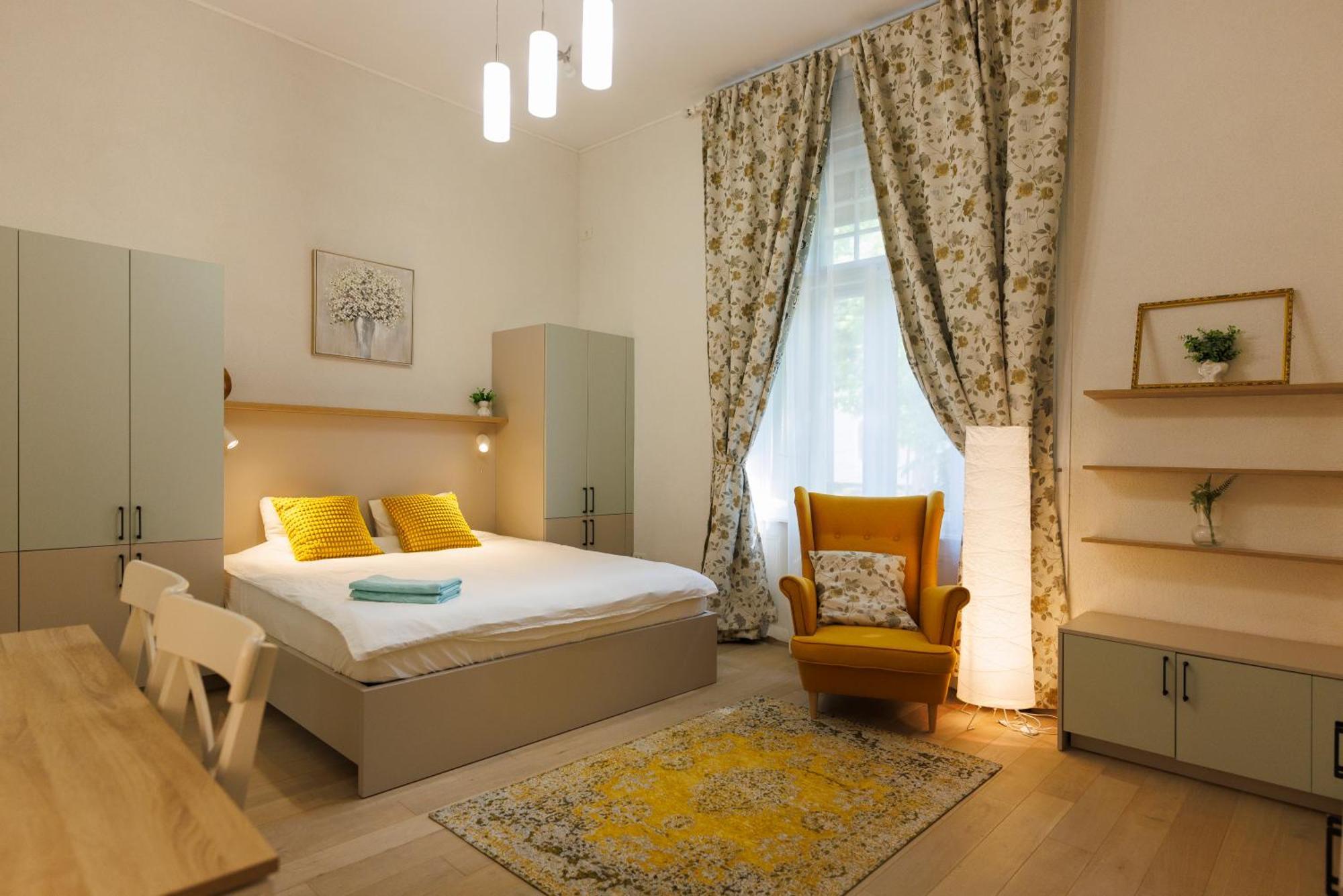 Victoriei Square Apartment ทิมิชัวรา ภายนอก รูปภาพ